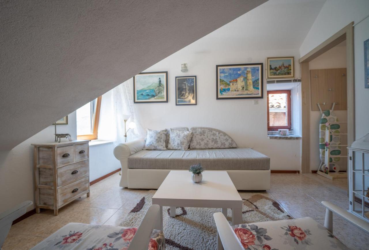 Apartments Franovic Пераст Екстер'єр фото
